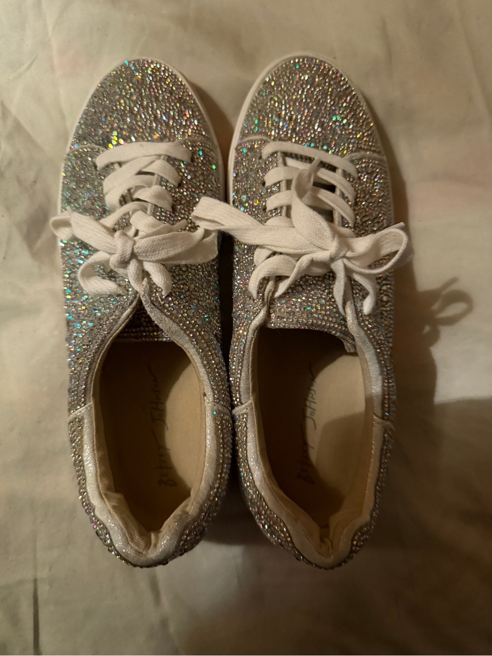 Glittery Silver Rhinestone Sneakers betsey Johnson size 10 women wedding comfort